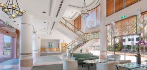 oaks gold coast lobby 800x385 1